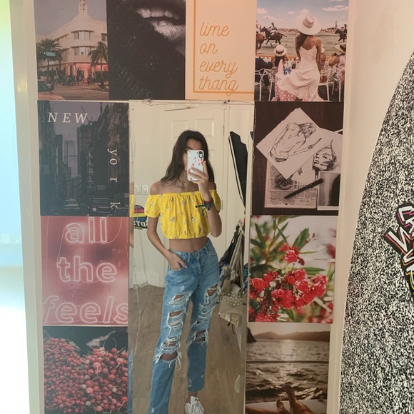 Yellow floral off the shoulder top - Picture 3 of 3